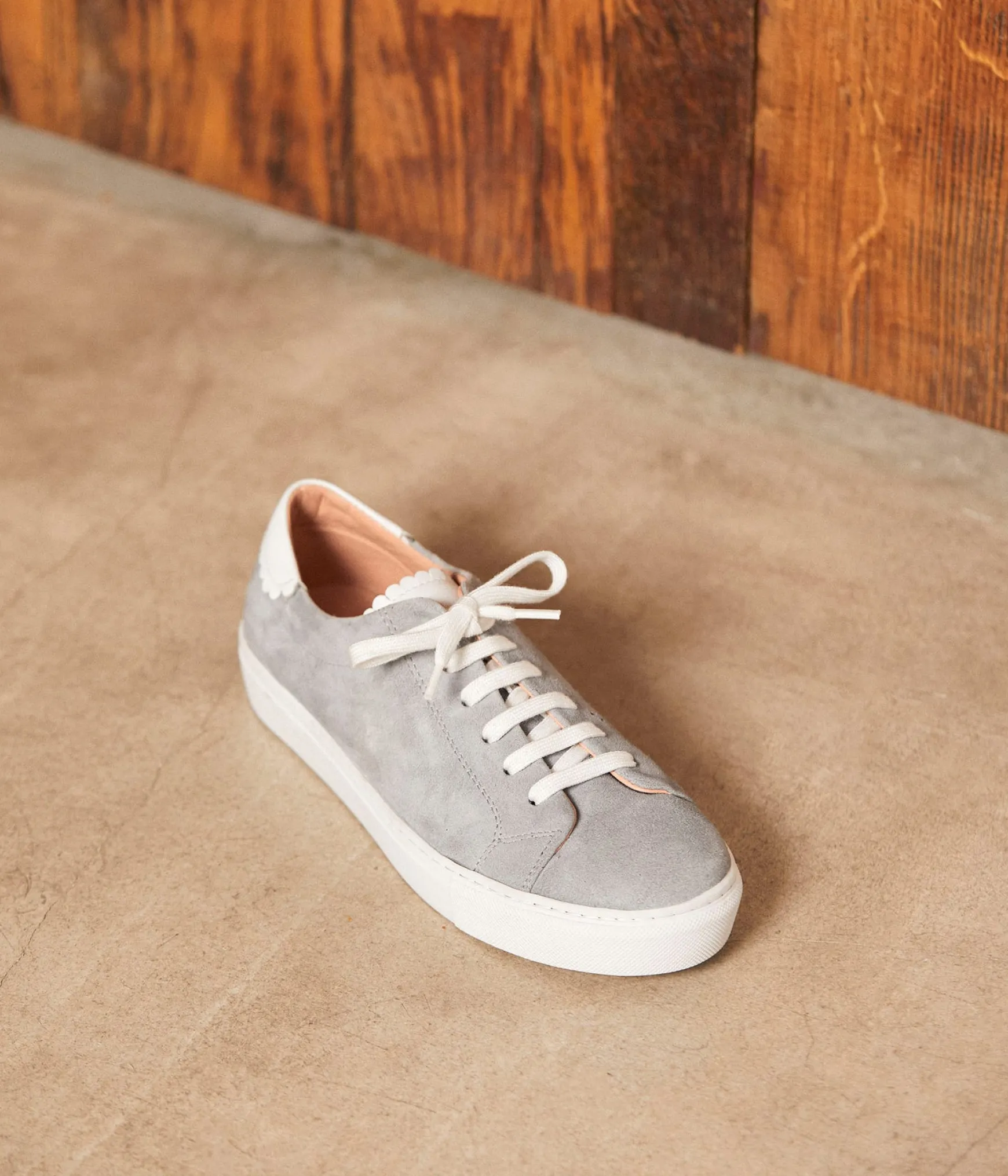Femme Mellow Yellow Baskets velours Suzanne
