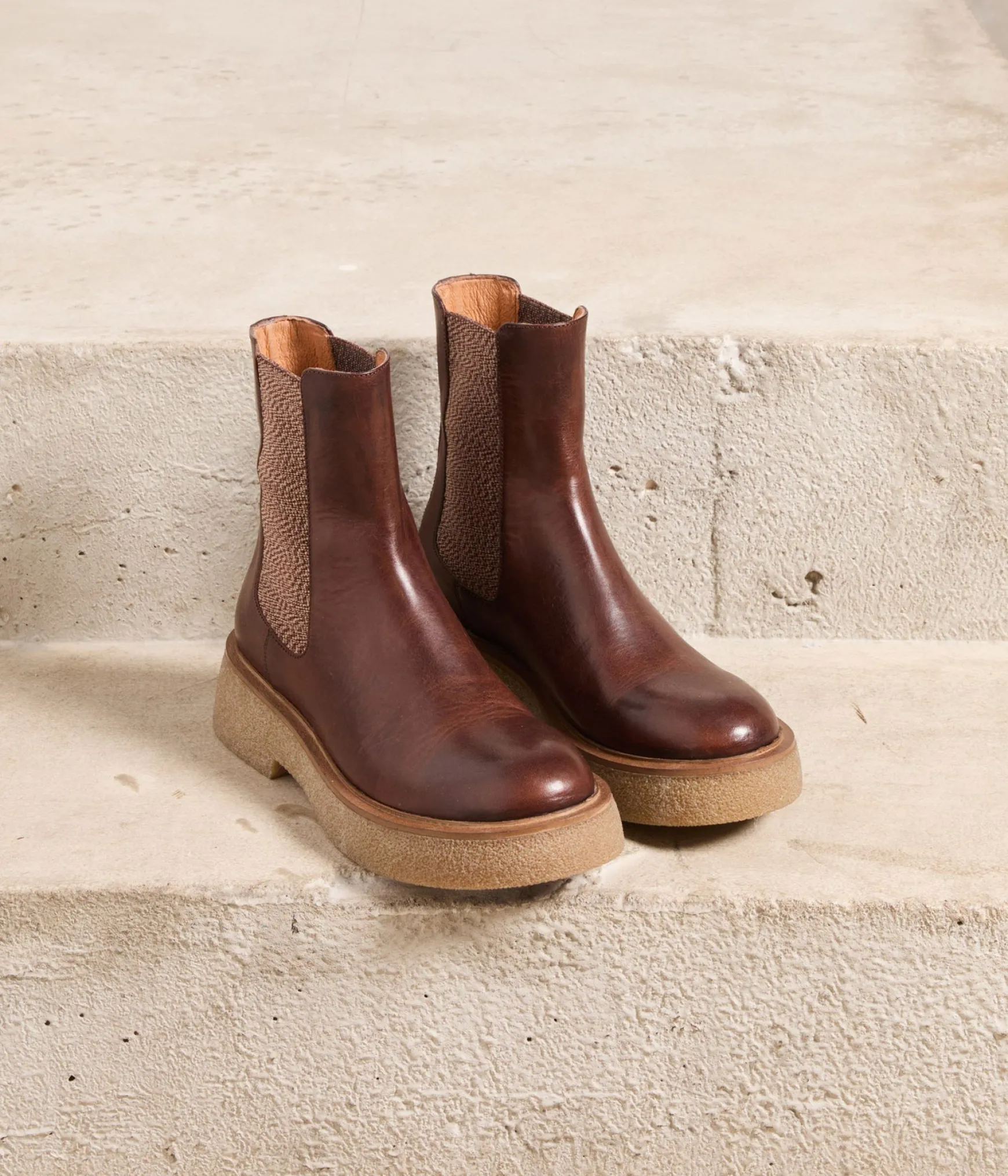 Femme Mellow Yellow Chelsea boots crêpe Brianna