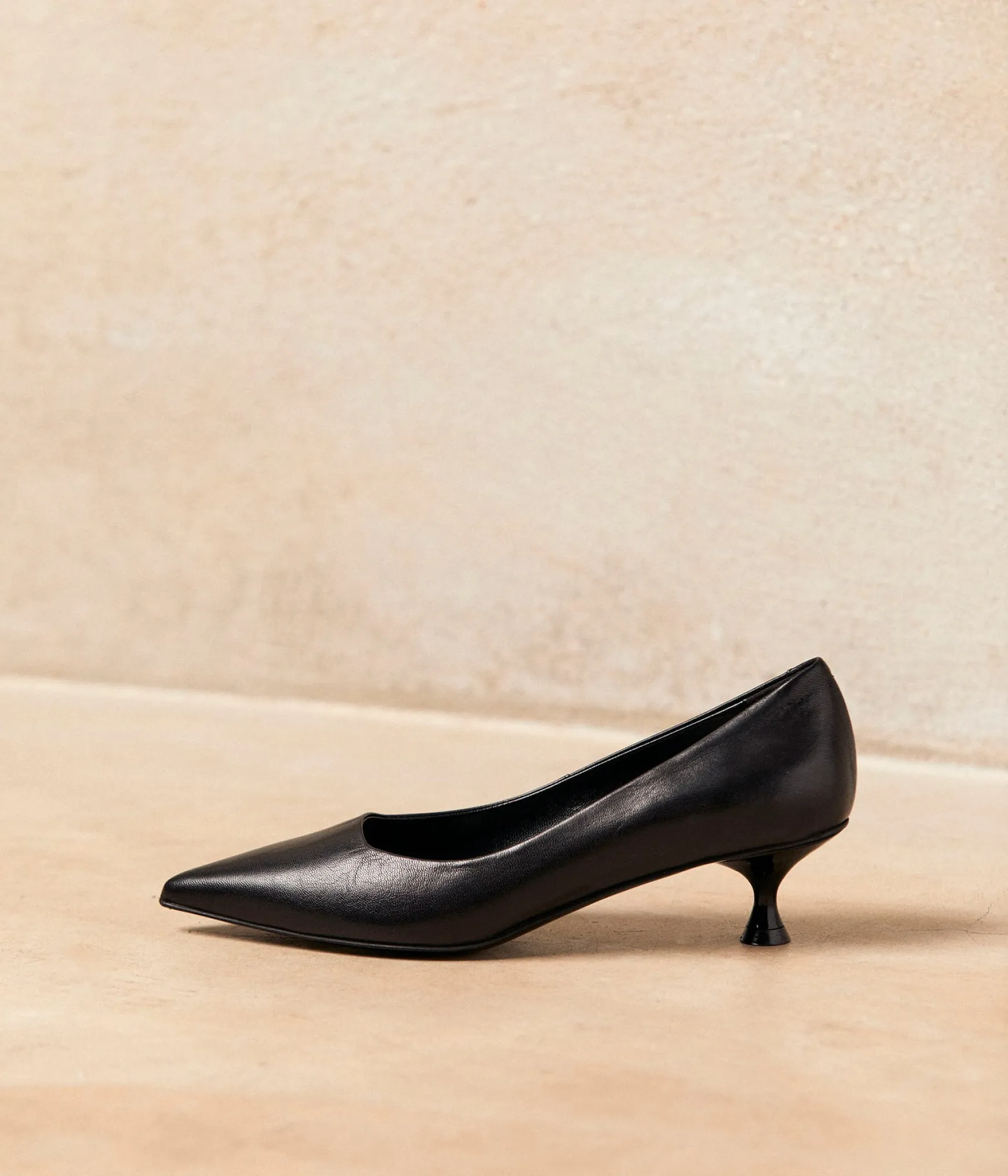 Femme Mellow Yellow Escarpins kitten heel Cyriane