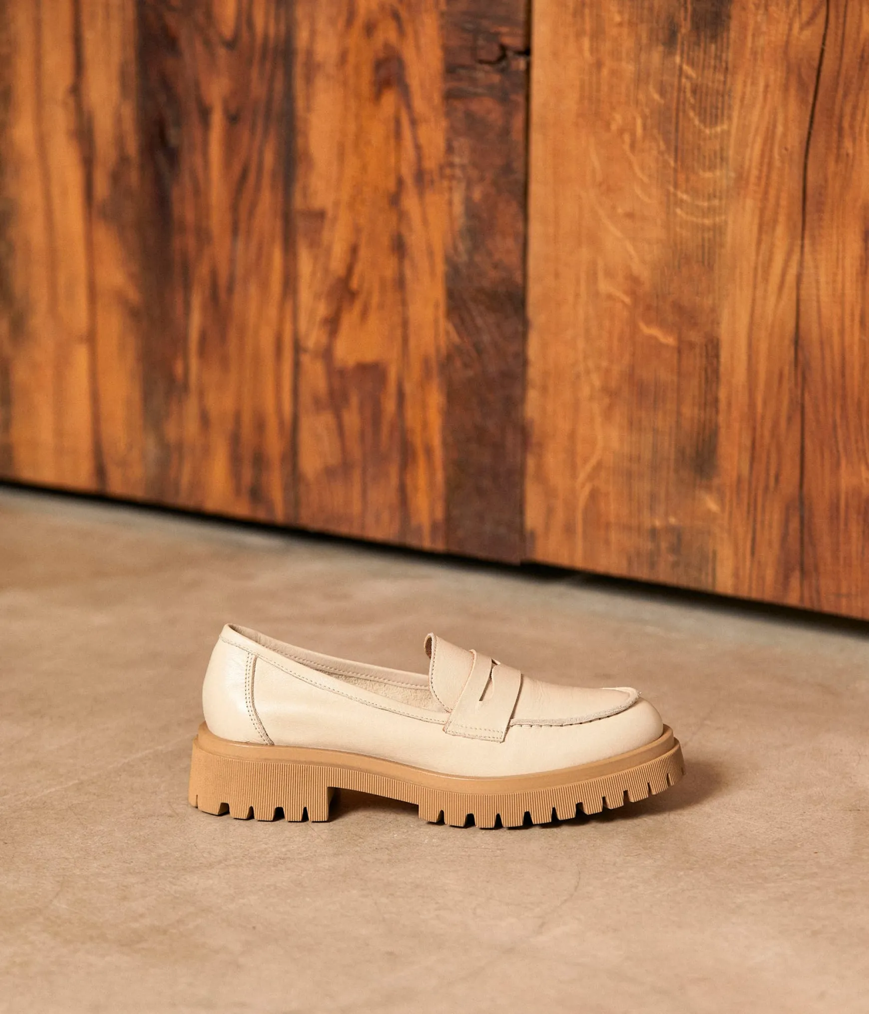 Femme Mellow Yellow Mocassins semelles crantées écru Pharell