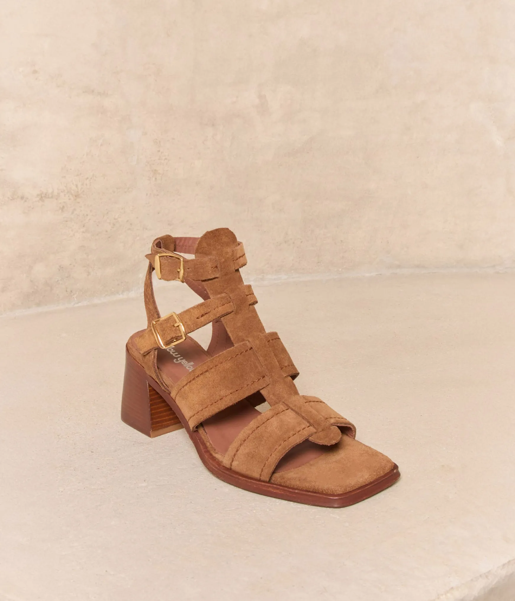 Femme Mellow Yellow Sandales velours tabac Faustine